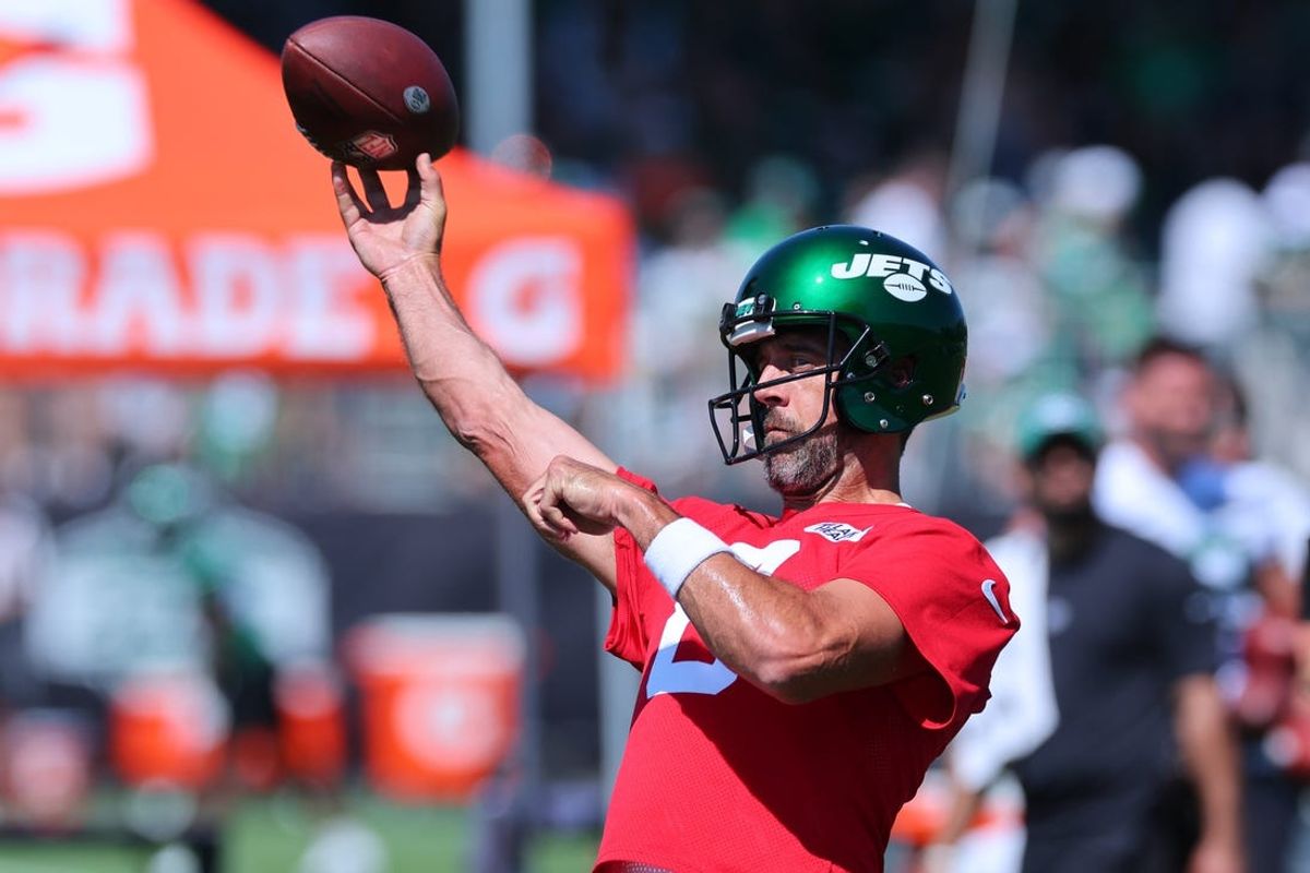 Jets QB Aaron Rodgers: 'No restrictions' at OTAs