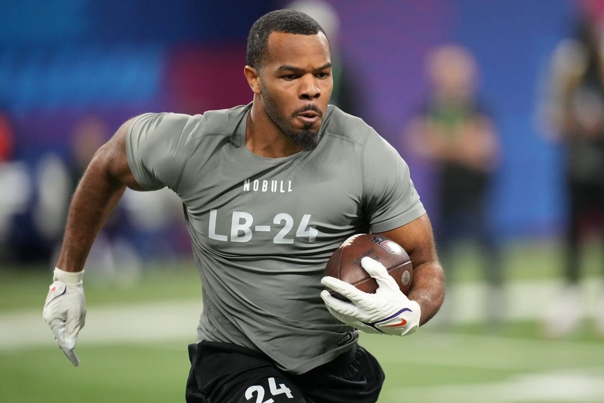 Eagles go trade wild, make nine deals during draft