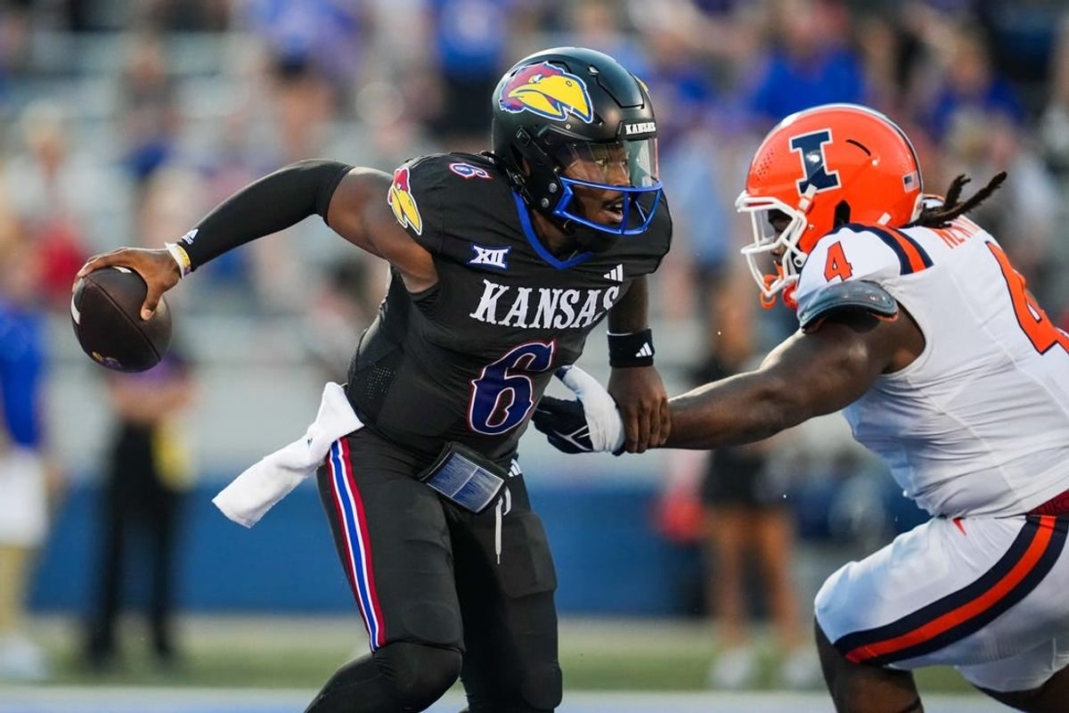 Kansas, UCF have quarterback concerns for Big 12 game